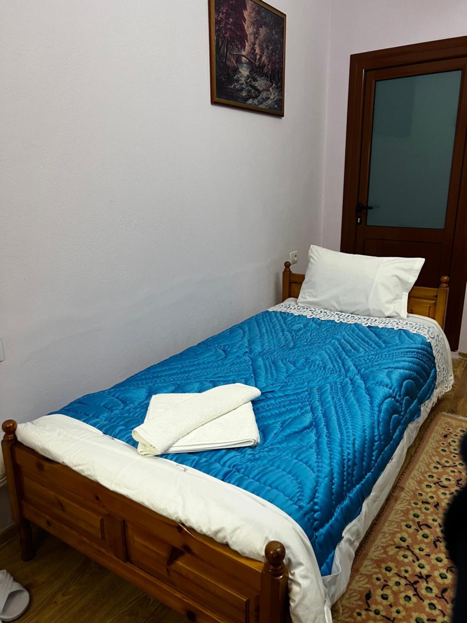 Luigi Guest House Gjirokastër Екстериор снимка